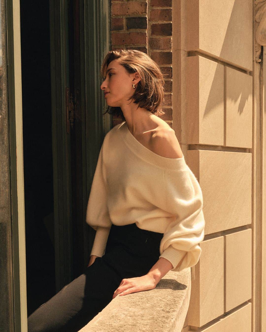 Club Monacoのインスタグラム：「Nothing says luxury like a soft, sumptuous, cashmere sweater.」
