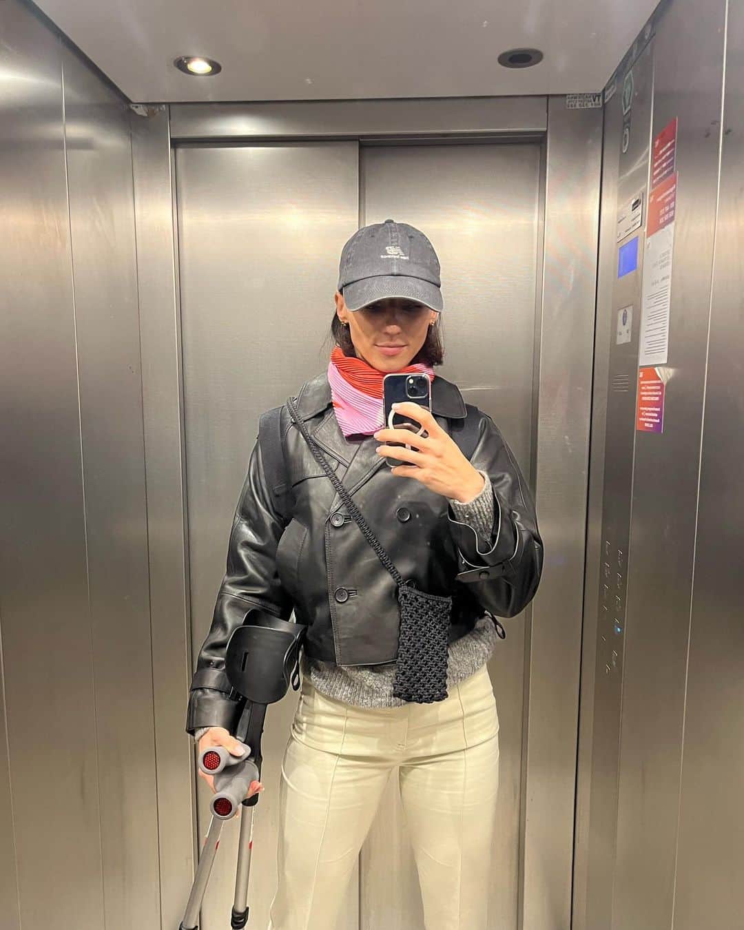 アンナ・キールバシンスカのインスタグラム：「Życie przez ostatnie 2 tygodnie 👣 małymi kroczkami wchodzę w nowa przygodę  [wspolpraca reklamowa: @newbalance ]」