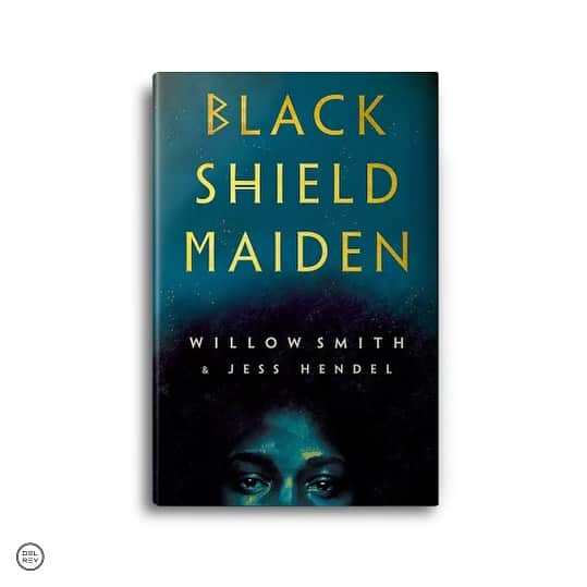 ウィロー・スミスさんのインスタグラム写真 - (ウィロー・スミスInstagram)「six years in the making ! sooo grateful to share this with you all my first novel  ⚔️<BLACK SHIELD MAIDEN>⚔️ officially releases May 7th, 2024 !」10月11日 3時22分 - willowsmith