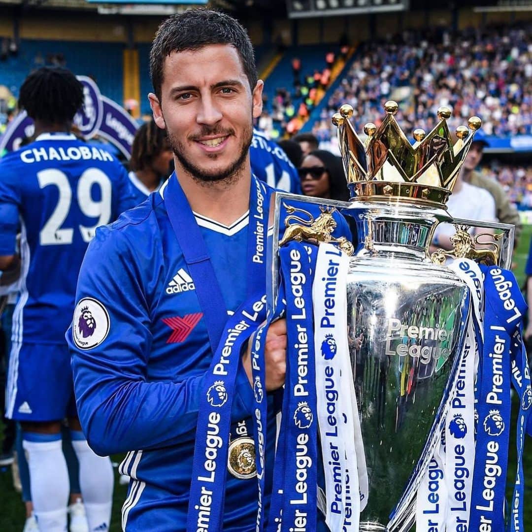 ジョン・テリーのインスタグラム：「Happy Retirement @hazardeden_10  It was a pleasure to share the dressing room and pitch with you mate, one of the best players in @chelseafc history and an absolute Baller. LEGEND   Good Luck Eden 💙」