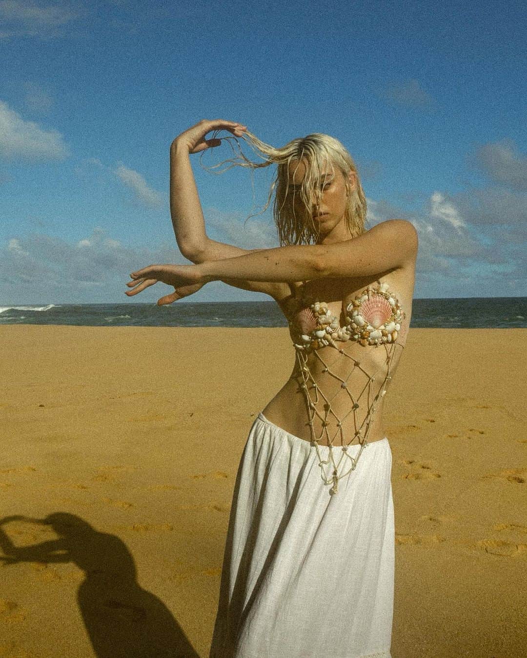 パイパー・アメリカ・スミスさんのインスタグラム写真 - (パイパー・アメリカ・スミスInstagram)「Secrets beach with @little_red_photos_ 🐚🤍」10月11日 4時08分 - pyperamerica