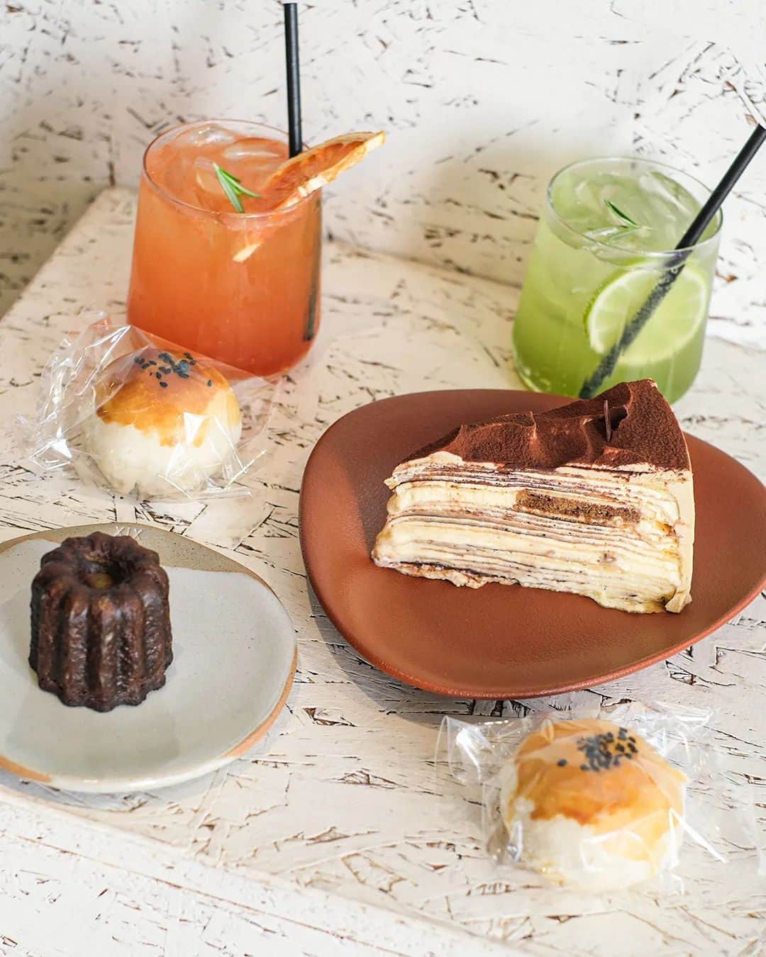 Erinaのインスタグラム：「This place has a special spot in my ❤️   With every visit, I find fresh flavors on the menu and delightful specials that make it impossible to stay away 🍽️🥺🥺  @moonandback.syd」