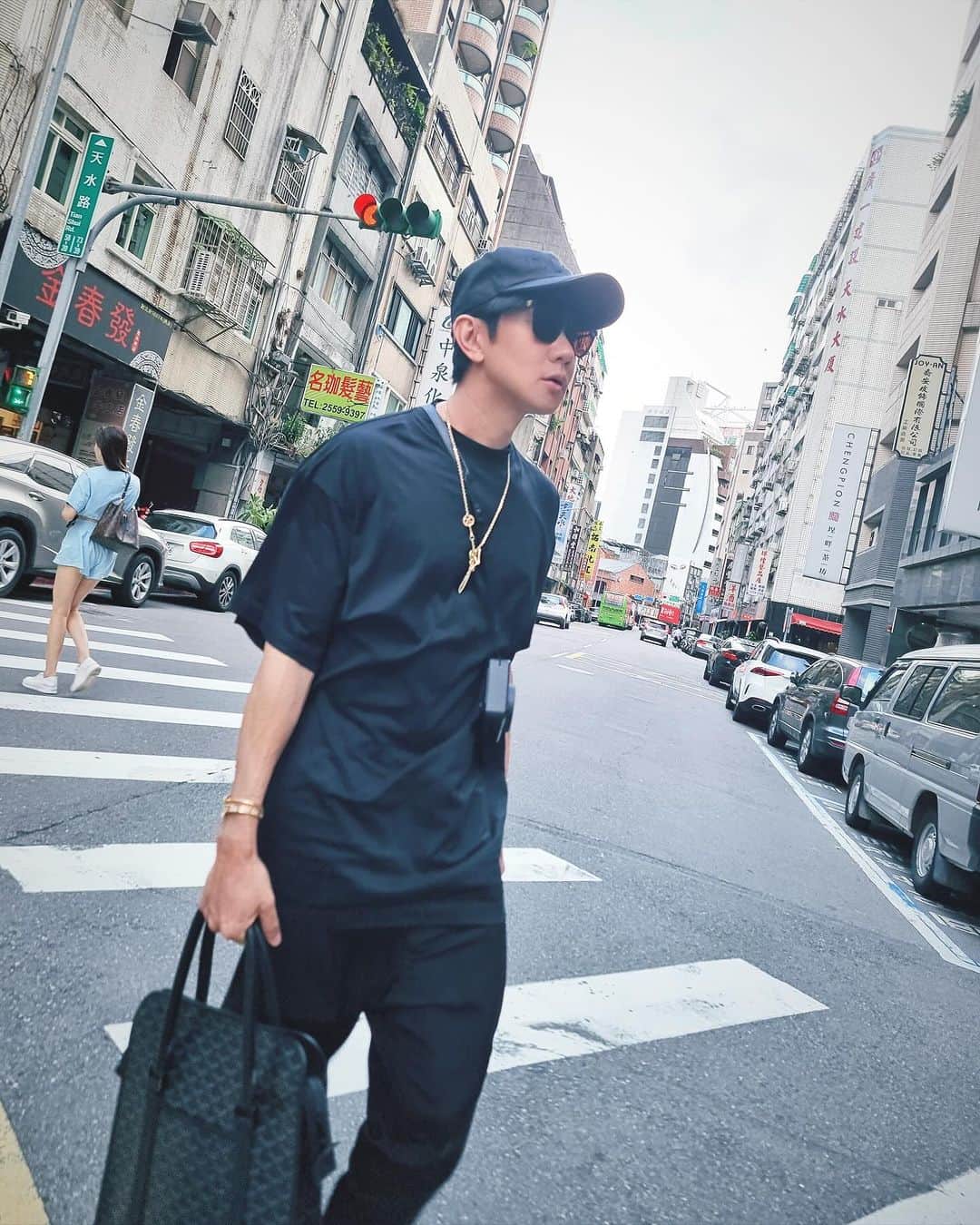林俊傑さんのインスタグラム写真 - (林俊傑Instagram)「Walk on. 繼續 📸 @pehshawn   #ootd」10月11日 15時12分 - jjlin