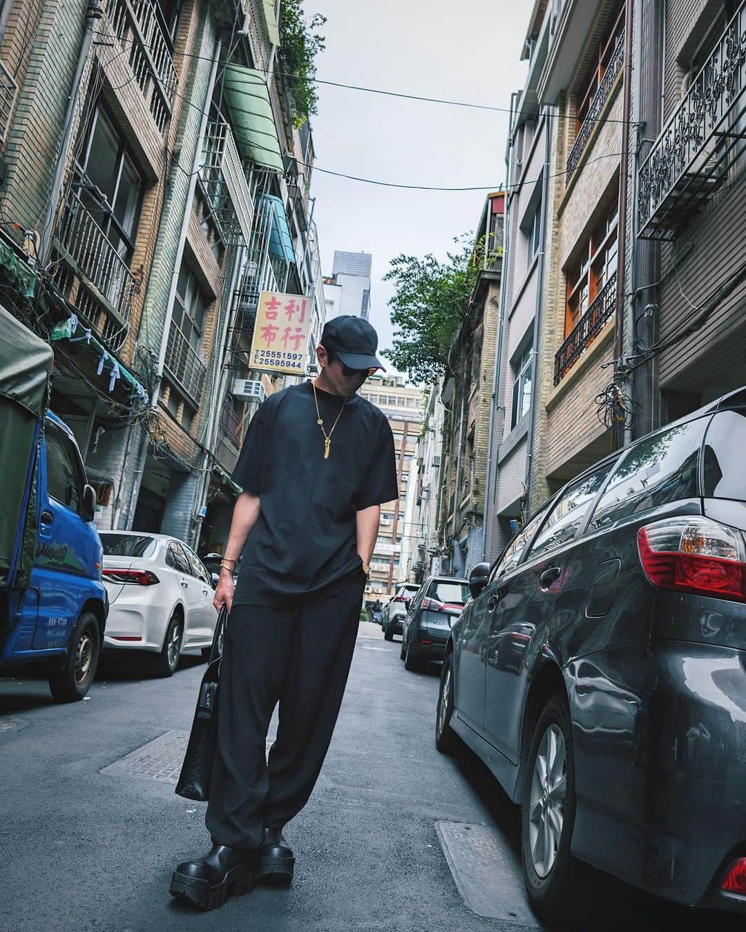 林俊傑さんのインスタグラム写真 - (林俊傑Instagram)「Walk on. 繼續 📸 @pehshawn   #ootd」10月11日 15時12分 - jjlin