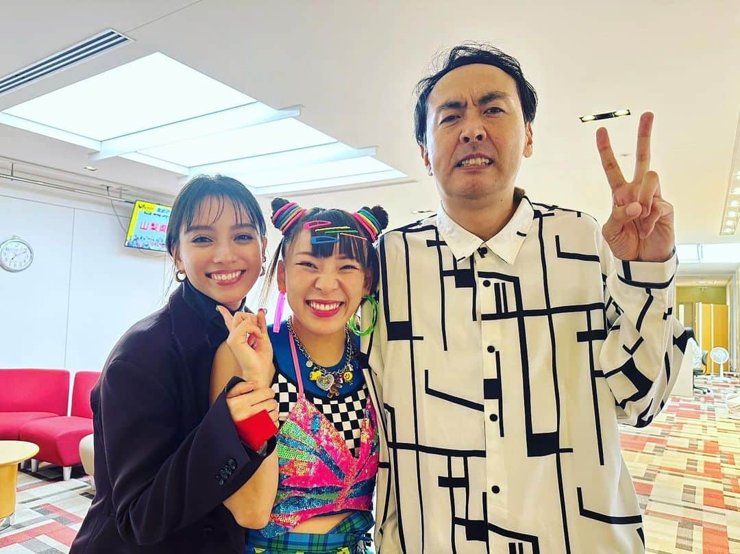 田中卓志さんのインスタグラム写真 - (田中卓志Instagram)「昨日のさんま御殿メンバー！  #フワちゃん #滝沢カレン」10月11日 15時46分 - ungirls_tanaka