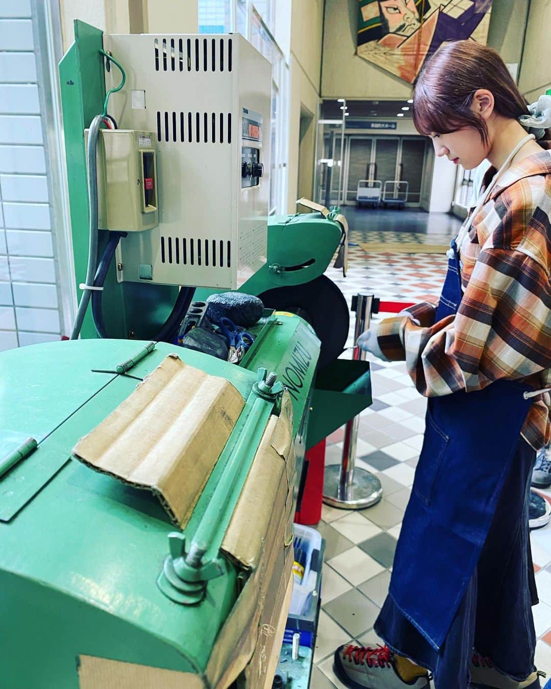 NGT48さんのインスタグラム写真 - (NGT48Instagram)「スプーン磨き体験🥄  #藤崎未夢 #NGT48 #燕三条地場産センター #燕三条」10月11日 15時58分 - official_ngt48