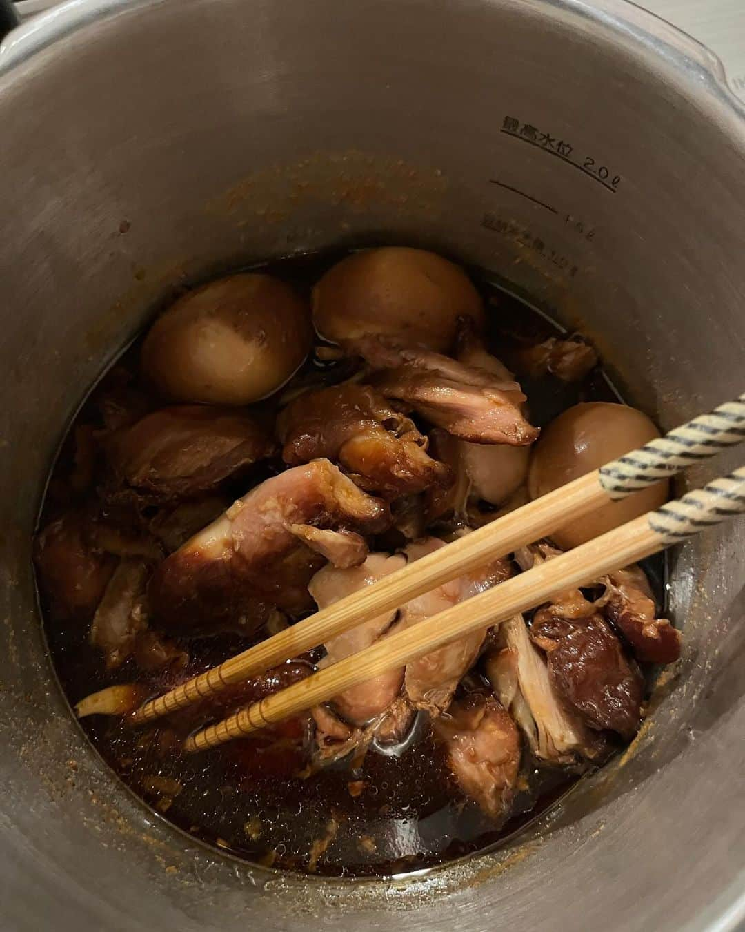 山根良顕のインスタグラム：「味染みてます🥚」