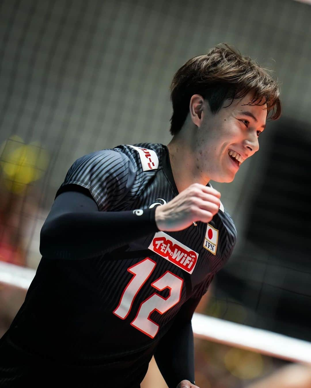 髙橋藍のインスタグラム：「RAN TAKAHASHI 🇯🇵   After a successful season with Team Japan including earning a spot in @paris2024, Ran will head to Italy to play in the @legavolley with @verovolley.   📺 Watch his club matches on VBTV.  🏐 #SeeYouInParis #volleyball」