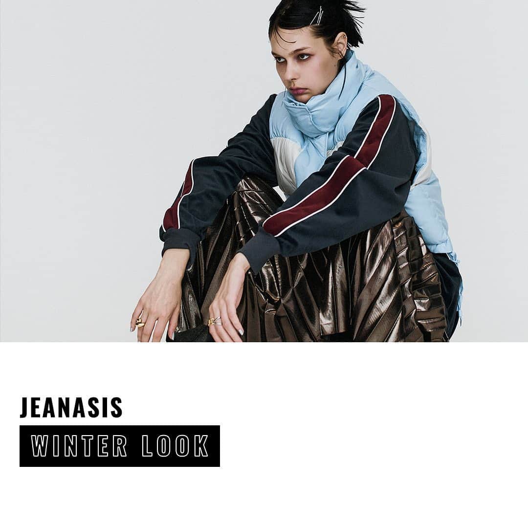 ジーナシスのインスタグラム：「❄︎JEANASIS 2023 Winter❄︎  WEB JEANASIS MEDIAでは Winter Lookを一挙公開 TOPページURLよりCheck  _____________________________________________ 商品詳細は製品タグ or TOPページURLよりチェック ▷▷▷ @jeanasis_offici 『#ジーナスタッフスタイリング』をフォロー ▷▷▷全国のスタッフによるスタイリングを毎日更新中！ _____________________________________________  #JEANASIS #ジーナシス #ニット #ニットコーデ #ジャケット #ジャケットコーデ #アウター #アウターコーデ #ベスト #ベストコーデ #スカート #スカートコーデ  #プリーツスカート #プリーツスカートコーデ  #ブーツ #ブーツコーデ #厚底 #パンツ #パンツコーデ」