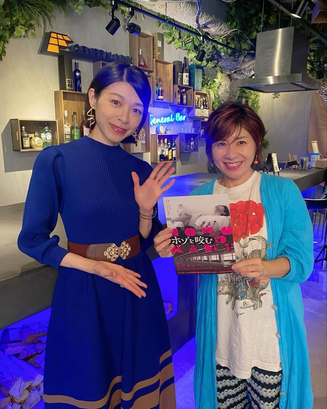 のインスタグラム：「本日は友でもある小沢まゆちゃん出演、 12月公開『ホゾを咬む』otocotoインタビューでした。  PFF入選『サッドカラー』に続く高橋栄一監督との作品。  今月公開の前田弘二監督の『こいびとのみつけかた』 でも主人公の心に刻まれる役を演じているのだけど、 彼女の直向きな日本映画への熱意に力を貰いました。  #サッドカラー #pff #ホゾを咬む  #こいびとのみつけかた #映画  #小沢まゆ #俳優 #otocoto」