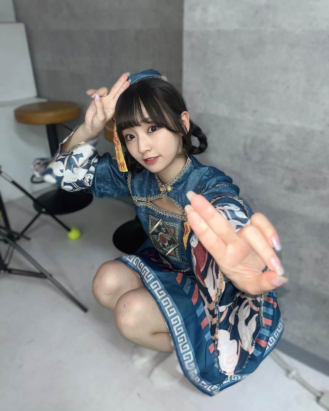 尾野寺みさのインスタグラム：「ウォーアイニーって言えますか？」
