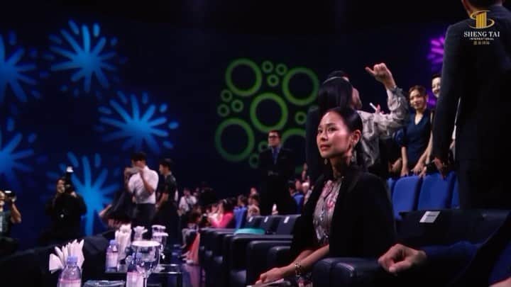 碧井椿のインスタグラム：「9月に行われた 香港の女優であり資産家の Michele Leeさんの、 パーティーの様子🇲🇾のビデオが届きました♡」