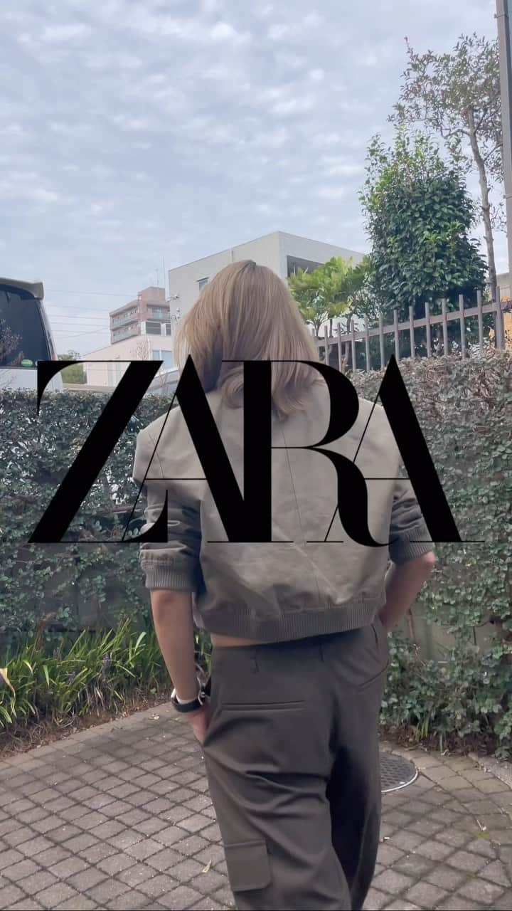 結子のインスタグラム：「新シリーズ② autumn style/ @zara Tシャツはユニクロで激安だったな　 #zara#fashion#widepants #コーディネート#私服#ママ#楽ちんコーデ」