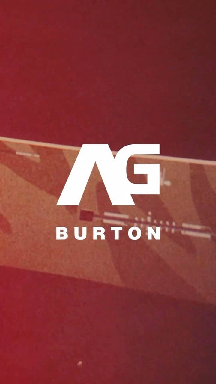 Burton Japanのインスタグラム：「時代の最先端を行く。ボード、アウターウェア、アパレルが揃う新しい Burton AG コレクションは最高の機能性とリアルなスタイルを融合しました。AGコレクションはBurton.com、Burton Flagship Tokyo / Sapporo / Osakaで本日発売。詳しくはプロフィールのリンクから。 #Burton #DesignUnlikelyFutures #Snowboarding」