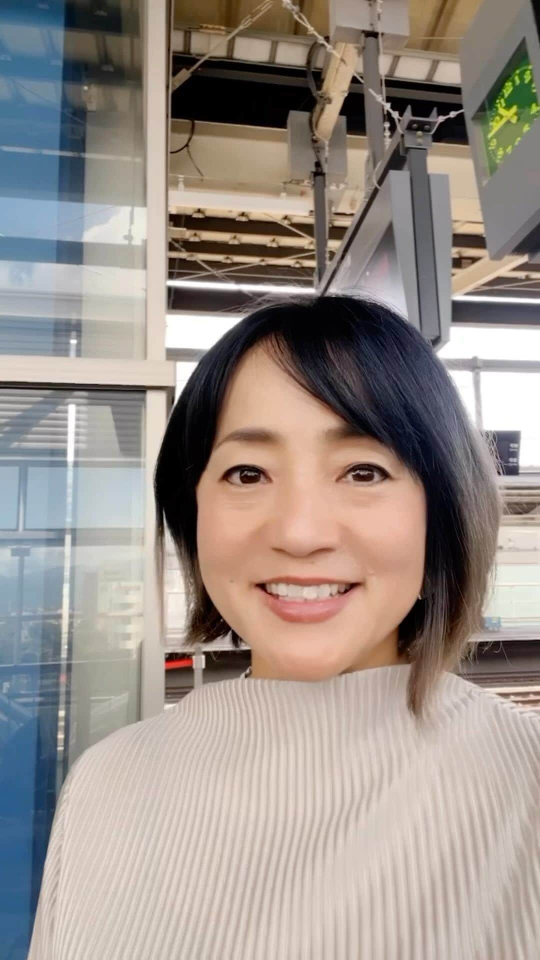 橋本志穂のインスタグラム：「離別」