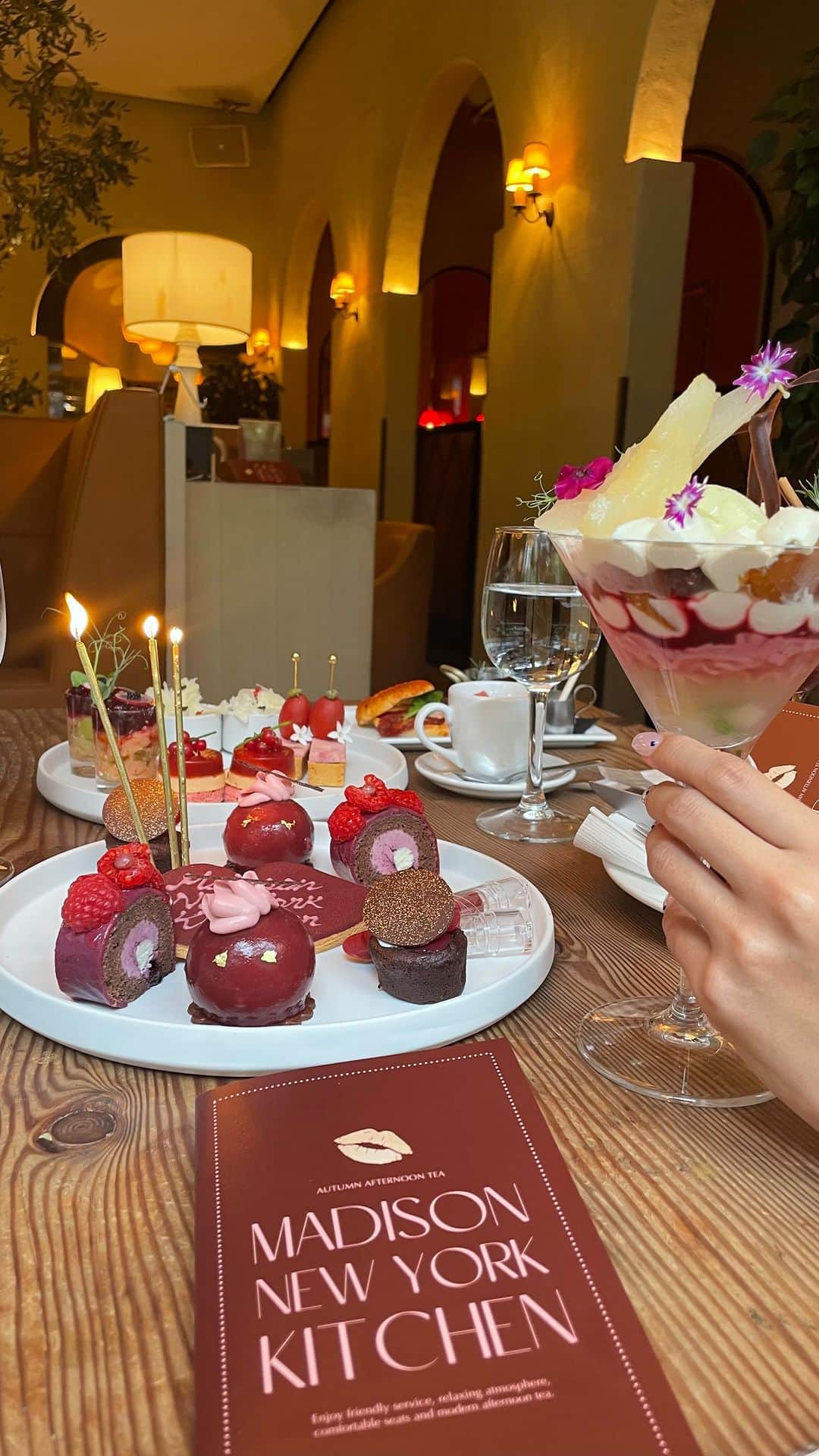 佐野友妃子のグルメインスタ