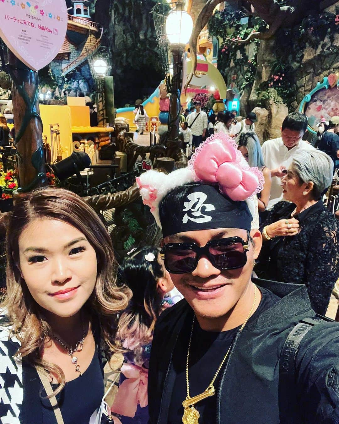 トニー・ジャーさんのインスタグラム写真 - (トニー・ジャーInstagram)「In japan 🙏🌈🎂」10月11日 12時20分 - tonyjaaofficial