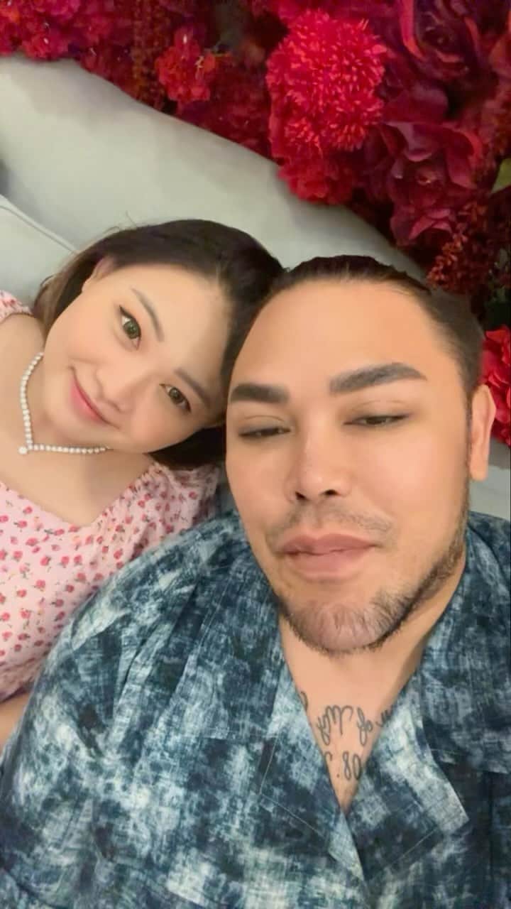Ivan Gunawanのインスタグラム：「Happy  bday  @yunnamercier  panjang umur ... sehat sehat  yah ❤️❤️❤️❤️❤️❤️」