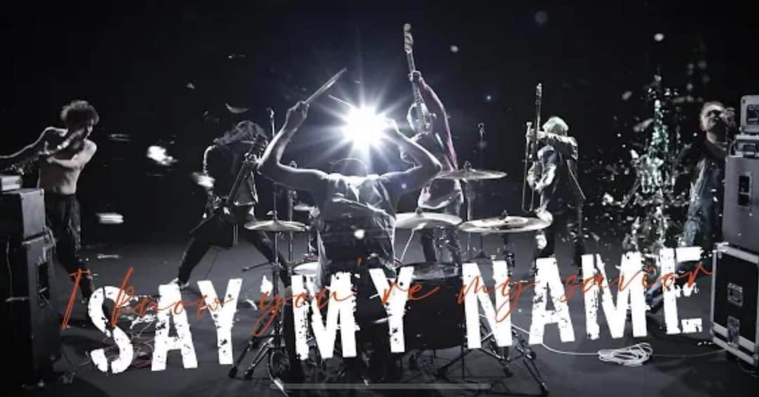 KEN IIKAWAのインスタグラム：「【 M V 公 開 】  本日10月11日(水)発売 New Single「Say My Name」のMusic Videoを大公開！！！  『東京リベンジャーズ』天竺編 エンディング主題歌です！  YouTubeで HEY-SMITHで検索して観てくださいね！  https://youtu.be/zZ4M0PABGjM?si=ZbO014GqsQy4Boy1」