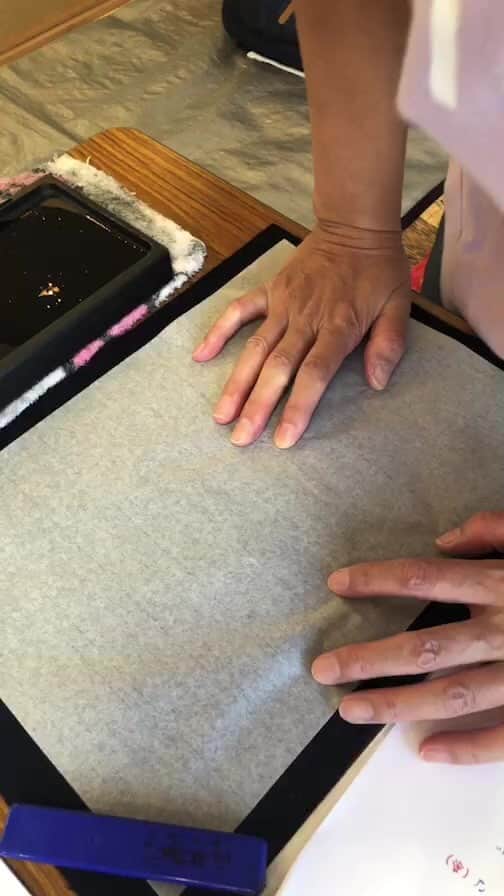 伊藤かずえのインスタグラム：「書道教室 かな 練習中 翠軒流」
