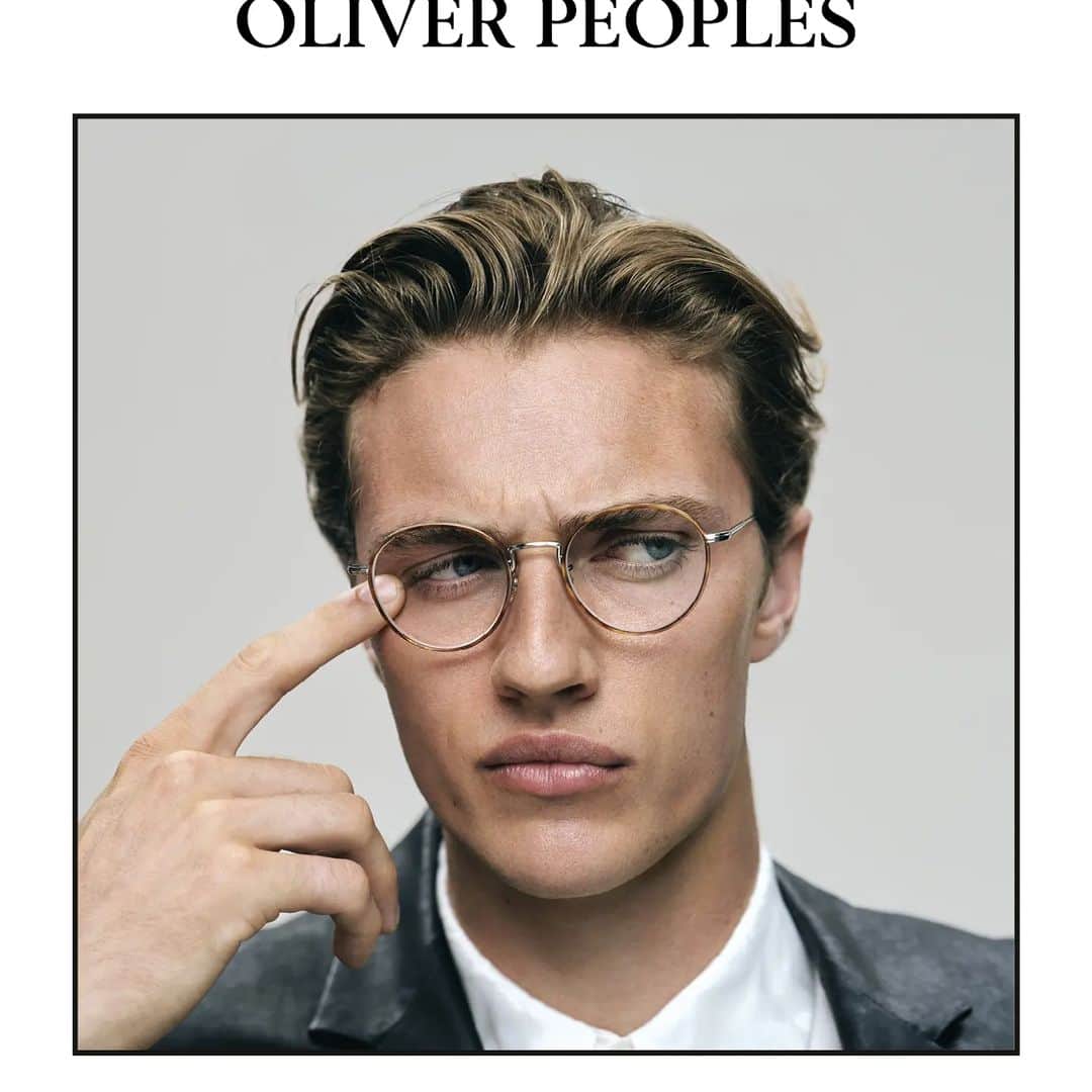 CeCi Thailandさんのインスタグラム写真 - (CeCi ThailandInstagram)「EssilorLuxottica ภูมิใจนำเสนอแว่นตาคอลเล็กชั่น *Fall/Winter 2023* ใหม่ล่าสุดจากทั้ง 10 แบรนด์ด้วยกัน  *Oakley, Oliver Peoples, RAY-BAN, Vogue Eyewear, Coach, Prada, Burberry, Dolce & Gabbana, Emporio Amani, และ Giorgio Armani*  นอกจากนี้ยังมีการนำเสนอ 3 เทรนด์โดดเด่นผ่านซีซั่นนี้ด้วยกัน อย่างเทรนด์ *Living Creativity,  Biotech Nature, และ  Pigmented Earth*   สำหรับเทรนด์แรกมาด้วยกันในเทรนด์ *Living Creativity* ที่นำเสนอถึงความสุข ความรื่นเริง และความอิสระทางเพศอย่างไม่มีข้อจำกัด ถูกถ่ายทอดออกมาเป็นแว่นตาในลุค *Lifestyle* มาพร้อมลูกเล่นที่โดดเด่น ทั้ง สีสัน และ รูปทรงของแว่นตาที่ช่วยทำให้ผู้สวมใส่รู้สึกสนุกมากขึ้น ดูเป็นศิลปะอย่างชั้นเชิง “wearable art” นอกจากนี้เทรนด์ยังสื่อถึงความหลากหลายและพยายามส่งเสริมให้ทุกคนมีความภาคภูมิใจในความ "ไม่สมบูรณ์แบบ" ของตัวเอง  ในขณะเดียวกันเทรนด์ *Biotech Nature* ถ่ายทอดไอเดียของการรรวมกันระหว่างสุดยอดนวัตกรรมอย่าง Bio Engineered Power ที่ถูกหยิบมาใช้ในอุตสาหกรรมแฟชั่นมากขึ้น  และ เป็นการพัฒนาแฟชั่นในรูปแบบที่ยั่งยืนที่มุ่งเน้นในการเลือกใช้วัสดุที่เป็นมิตรต่อสิ่งแวดล้อมและธรรมชาติมากขึ้น ได้เข้ามามีบทบาทอย่างมากในกระบวนการผลิตของแว่นตา โดยเข้ามาช่วยในการพัฒนาโครงสร้างและตัววัสดุของแว่นตา รวมเข้ากับการออกแบบที่ลํ้าสมัยสู่แว่นตาสุดลํ้าอนาคต มาใน *Active Style*  และ สุดท้ายเพื่อเป็นการระลึกและยํ้าเตือนถึงความสำคัญของสิ่งแวดล้อม และ ธรรมชาติที่อยู่รอบตัวเรามาอย่างต่อเนื่อง  จึงถูกถ่ายทอดออกมาสู่เทรนด์ *Pigmented Earth* นำเสนอแว่นตาในลุค *”Luxury Style”* ผ่านสีกรอบแว่นตาที่มีการเล่นกับ Palette สีเอิร์ธโทนสีที่สามารถพบเห็นได้ในธรรมชาติ ตั้งแต่ดิน ทราย และตัวรูปทรงกรอบแว่นตามาในสไตล์เรียบหรู ตามคอนเซปต์ "Understated Luxury"  และมีการใช้วัสดุที่เป็นมิตรต่อสิ่งแวดล้อมอย่าง "อะซิเตท" (Acetate) ที่สามารถย่อยสลายและสามารถนำไปรีไซเคิลได้   @EssilorLuxottica #EssilorLuxottica #FW23 #EssilorLuxotticaPressDay」10月11日 14時21分 - girldailydotcom