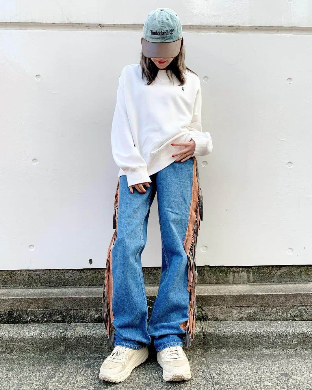 birthdeathのインスタグラム：「New Arrivals  90's  Timberland denim & leather cap  90's Ralph Lauren white sweatshirt  Leather fringe denim pants  #birthdeath #vintage」