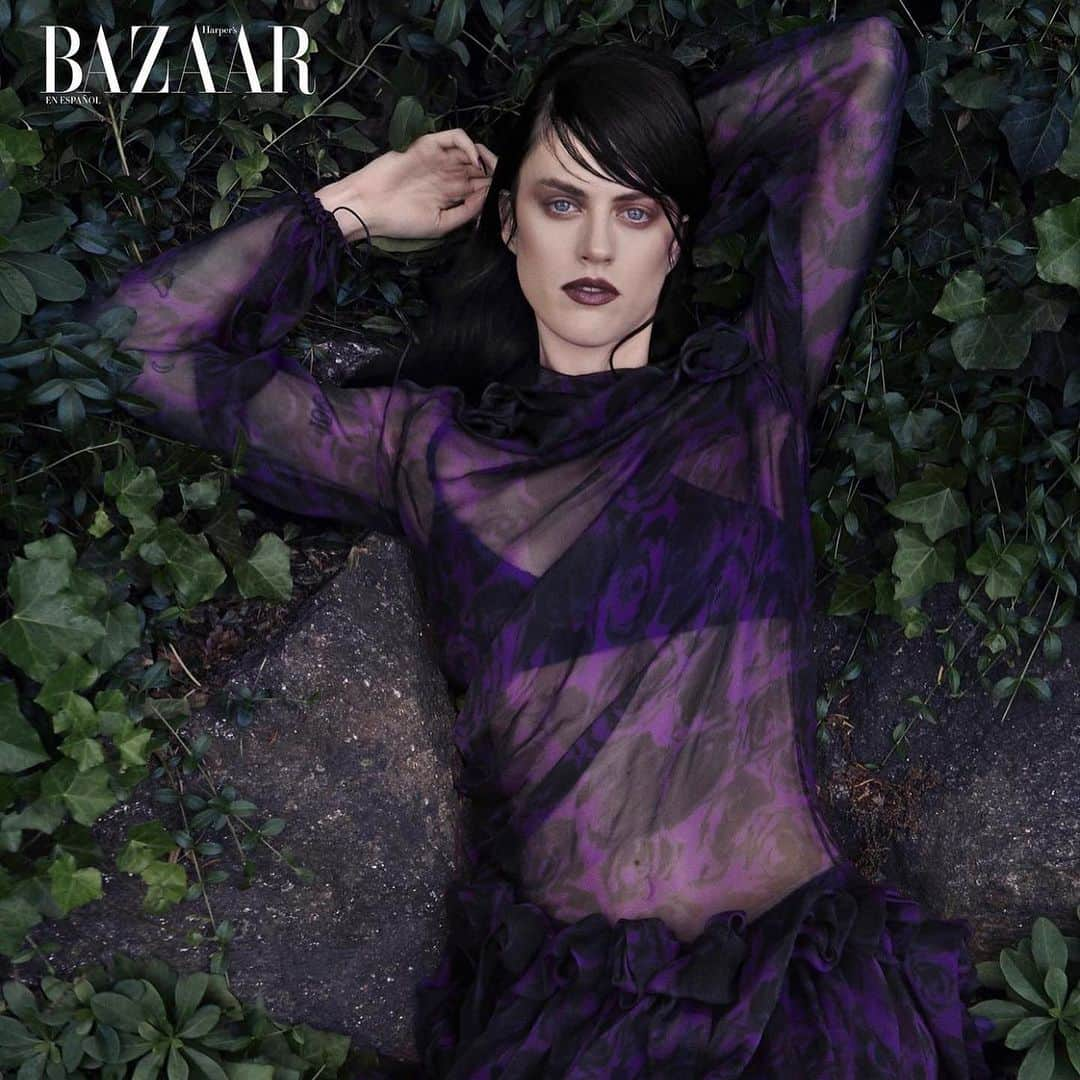 Mayela Vazquezさんのインスタグラム写真 - (Mayela VazquezInstagram)「ROMANTIC GOTH photographed by @raultovar for @harpersbazaarmx Model @SarahBrannon Dtyled by @ErinMcSherry • MakeUp #MayelaVazquezBeauty Hair @MrtnPlascencia Nails @NailsByAnaLozano @Ancamaga Fashion Assistant @LexisAyala Photo Assistants Hector Gonzalez @AnnaOlgaida @LipeLoza Post @chezaretush retoucher Shot using @CanonUSA @Profoto from @B&HPhoto and @CaptureOne @ProfotoShareTheLight @bh.creators Thank You! @MajoGuzman @ElOriginalDaro @SupremeMGMT @KadyWylie @PWeber58 #FashionPhotography #FashionEditorial #NewYorkPhotographer #FashionShoot #NYCFashionPhotographer #Canon #Profoto #CreateNoMatterWhat #CaptureOne #EdithWithUs #HapersBazaar #AreaFW23」10月12日 1時26分 - mayelavazquezbeauty