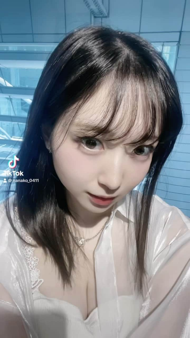 大崎菜々子のインスタグラム：「いいねありがとう❤︎ #tiktok #クズの本懐 #好きでした #l4l #japan」