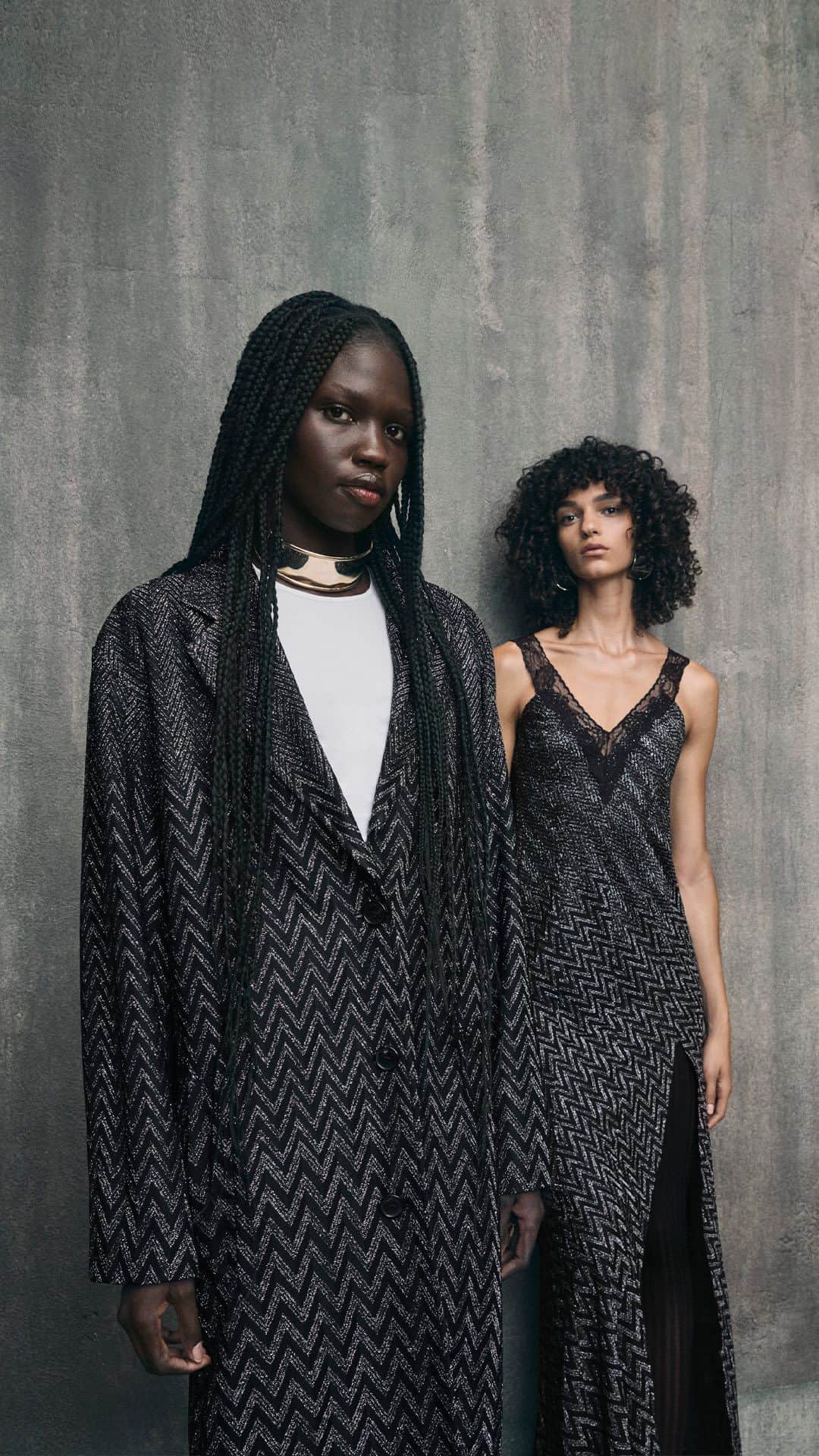 のインスタグラム：「All about bright reflections. From evening wear to outwear, a silver thread of Missoni Fall Winter 2023 Collection.   #Missoni #MissoniFW23」
