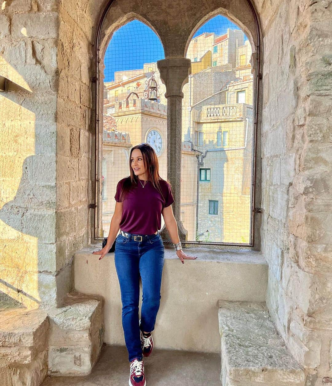 リサ・アンさんのインスタグラム写真 - (リサ・アンInstagram)「Sunday in Sicily, Italy on a guided tour of Gangi, Italy leaning into the beautiful sights while learning all about the rich history of Gangi thanks to @tenutasangiaime_winery   #gangi #sicily #italy #history #culture #thereallisaann」10月12日 1時03分 - thereallisaann