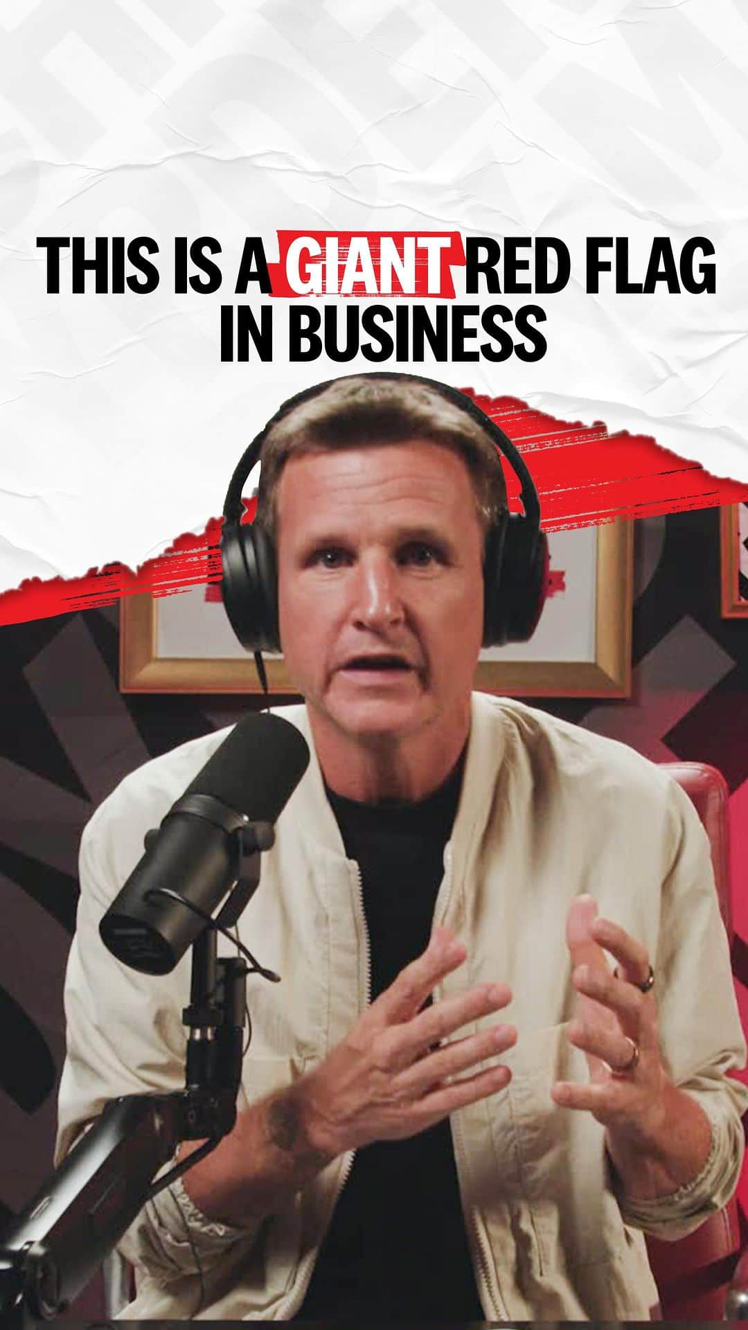 ロブ・ディアデックのインスタグラム：「If you can’t answer this question about your business, that’s a GIANT red flag.   #BuildWithRob Episode 117 out NOW.」