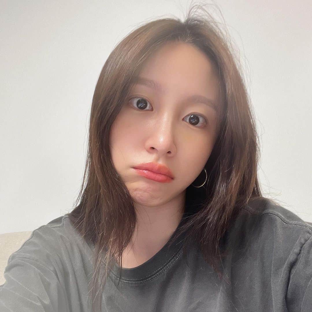 ハニさんのインスタグラム写真 - (ハニInstagram)「가보자고」10月11日 16時42分 - ahnanihh