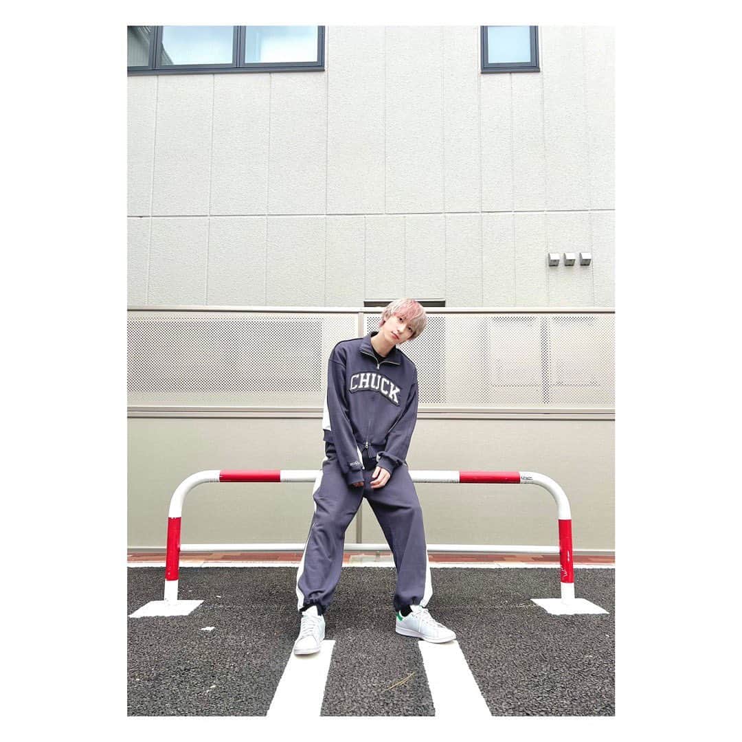 四谷真佑さんのインスタグラム写真 - (四谷真佑Instagram)「みんなでオソロにしよ𓂃🫧‪  .  .  #PR  #chuck  #シックスティーパーセント」10月11日 16時50分 - 428_shinsuke