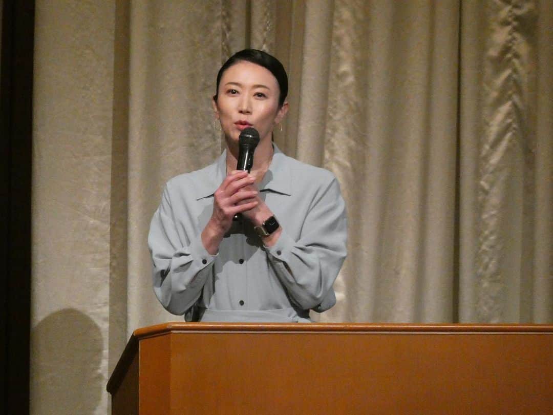 田中雅美さんのインスタグラム写真 - (田中雅美Instagram)「10月は数多くの講演にお声かけいただき、本当にありがたいです。  ・ ・ 10日はさいたま市で「健康講座」としてお話させていただきました。  ・ ・ 皆さんが温かく聞いてくださっていることが伝わってきて、私自身も会場よりたくさんのパワーをいただきました。  ご参加いただき、ありがとうございました！！  ・ ・ #講演 #さいたま市」10月11日 17時59分 - tanakamasami_official