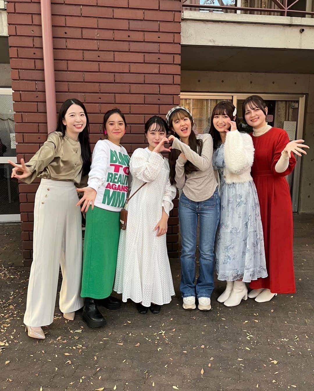後藤沙梨花さんのインスタグラム写真 - (後藤沙梨花Instagram)「皆様、ごきげんよう。 エントリーNo.3の川津佐葵です🌸  2023年度ミス和コンテストが 10月7、8日をもって終了いたしました。 本当にあっという間で実感が湧いていません😢  私は幼い頃から感受性が強く繊細な性格で 挑戦することから逃れてばかりの人生を送ってきました。 しかし、大学進学を機に親元を離れ、本当にこのままでいいのか？と自分自身に問いかける時間を持つようになりました。そんな時にミスコンテストへの推薦を受け、出場を決意しました✨  約4ヶ月間の活動、慣れないことが続く毎日で 不安で眠れず体調を崩してしまうこともありました。 しかし、そんな時にはミスの5人、ミスコン部署の皆さんが支えとなってくれ無事に本番を迎えることが出来ました。 ミス5人、部署の皆んな出会ってくれて本当にありがとう愛してます🫶また家族や友人、SNSを通じて出会った方々から温かい言葉をいただき、改めて周りに恵まれていることを実感しました。  このミス和コンテストでの経験が間違いなく私を成長させてくれました。以前の私は挑戦から逃れてばかりいましたが 今は「とりあえずやってみよう！」と前向きな考えを持てるようになりました。そして、これから様々なことにチャレンジして後悔のない人生を歩みたいと思います！  改めて約4ヶ月間お付き合いいただき本当にありがとうございました。皆様の応援のおかげでここまで駆け抜けることが出来ました、心より感謝申し上げます。 今後の川津佐葵もどうか暖かく見守っていただければ幸いです♡  それでは、ごきげんよう👋  #学習院女子大学 #和祭 #gwc #Missgwc2023 #misscontest2023 #ミス和コンテスト #ミスコンテスト　#ミス和 #gakushuinwomenscollege #ミス和コンテスト2023 #ミスコン #春からgwc #学女 #学女ミスコン #ミスコンファイナリスト」10月11日 18時01分 - missgwc2023