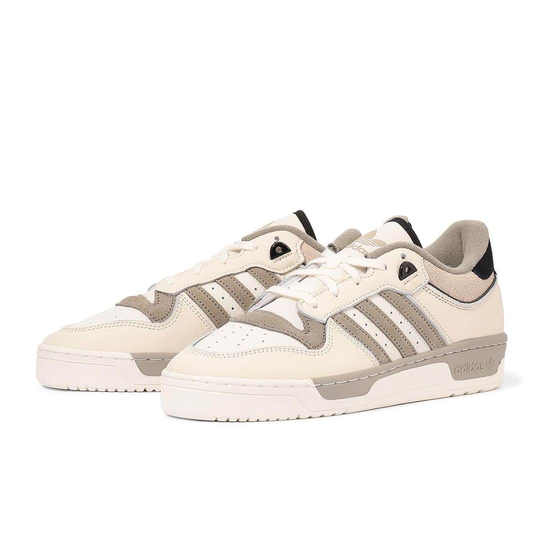 のインスタグラム：「・ <10/16(MON)Release>  ADIDAS IE7171 RIVALRY 86 LOW ￥15,400  #abcmart #abcgs #adidas ＃adidasoriginals #adidasrivalry #rivalry86 #ライバルリー」