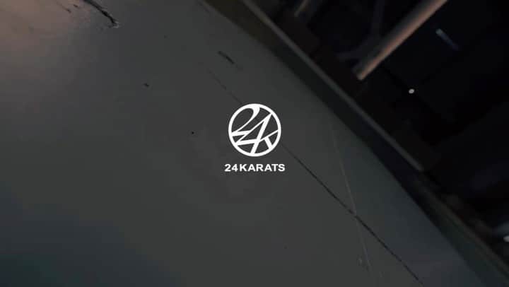 24カラッツのインスタグラム：「24KARATS 2023A/W NEW ARRIVALS Coming Soon！  今回のモデルには先日再始動を果たした 伝説的KRUMPチーム「RAG POUND」を起用し、24KARATSの根底にあるブランドコンセプト 「STREET SPORTS」にフォーカスしたムービーも必見！ 新生RAG POUNDのダンスに注目です！  @24karatsofficial @vertical_garage @ragpound_official  #24karats #VERTICALGARAGE #RAGPOUND」