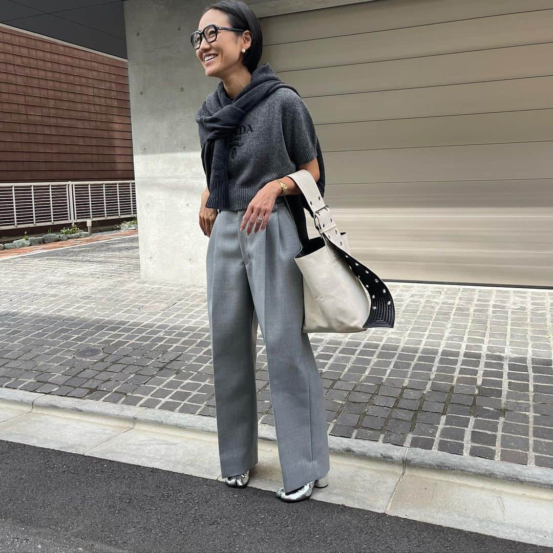 金子綾さんのインスタグラム写真 - (金子綾Instagram)「today's... #ootd  #akcloset   パンツの張り感が最高♡」10月11日 18時24分 - ayaaa0707