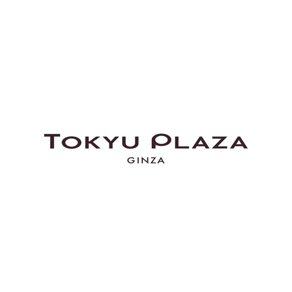 TokyuPlazaGinzaofficialさんのインスタグラム写真 - (TokyuPlazaGinzaofficialInstagram)「・ 【The Mint Ginza】  東急プラザ銀座の屋上に、ルーフトップ カフェ&バー 「The Mint Ginza」がオープンしました！  「The Mint Ginza」は、銀座を一望できるラグジュアリーな空間で、 都会にいながらもまるで海外リゾートを訪れたような、 圧倒的な開放感を体感いただけるルーフトップ カフェ&バーです。  「The Garden」と「The Lounge」の２つのエリアに分かれており、 昼・夜合わせて４つのシーンをお楽しみいただけます。   フードはブリトーやタコスなど流行のテクスメクス料理 （テキサス発祥のメキシコ風料理）や オリジナリティー溢れるフードのほか、 ベジタリアンメニューもご提供します。   ドリンクは、店名にも用いたミントを使用した 「オリジナル モヒート」を筆頭に、 こだわりのミクソロジーカクテルやモクテルなど 様々な種類をお楽しみいただけます。   銀座を一望できるラグジュアリーな空間で、 美味しい料理とこだわりのミクソロジーカクテル、 毎日入れ替わるDJによる心地よい音楽で、 極上の時間をお過ごしください。  ――――――――――――――――――――――――――――― 【 営 業 時 間 】 月〜⽊・⼟ 11:00〜25:00 (フード L.O.23:00、ドリンク L.O.24:30) 金 11:00〜29:00 (フード L.O.27:30、ドリンク L.O.28:30） 日 11:00〜22:00 (フード L.O.21:00、ドリンク L.O.21:30） ※雨天・強風・雷などの悪天候の際は営業時間の変更   または閉店となる場合があります  【WEBサイト】 https://the-mint-ginza.com/  【公式 Instagram】 @themintginza   #TheMintGinza #ルーフトップバー #バー #東急プラザ銀座  #銀プラ #銀座 #ginza #有楽町 #日比谷 #銀座カフェ #銀座グルメ #銀座ディナー #銀座デート #お買い物 #銀ぶら」10月11日 18時27分 - tokyuplazaginzaofficial