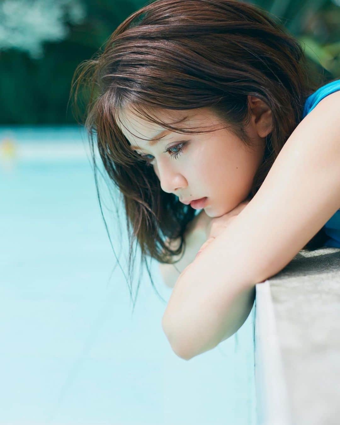 のインスタグラム：「プールはちょっと寒かった 👙 でも リアルに10年以上ぶりに プール入った 🦭」