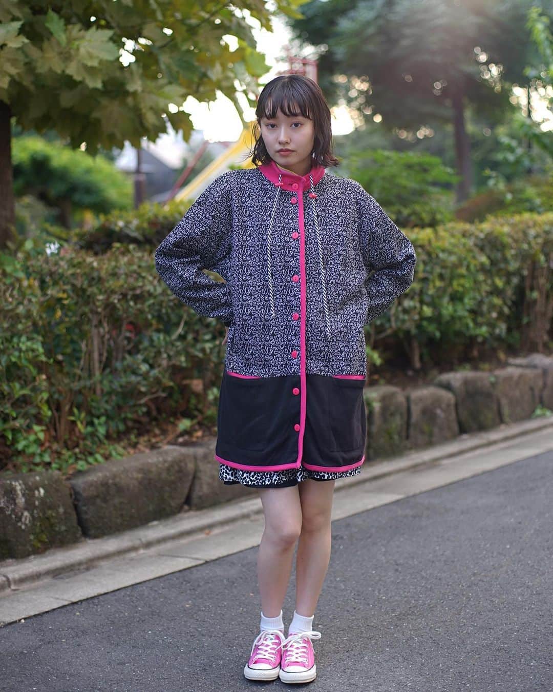 PUNK CAKEのインスタグラム：「♤ NEW ARRIVAL ♤  🔸 80'S illustration pink piping jacket【SOLD】 🔸 Yellow piping high neck pink top 🔸 BANANA REPUBLIC Monotone flare skirt  ♡10th Anniversary キャンペーン♡ 送料無料！ 10/4(水)～10/15(日)  今週の営業日は 10/14(土),15(日)となります。 是非お気軽にご来店下さい！  10月営業日/ 10/14,15,20,21,22 営業時間/ 13:00～20:00  住所/ 東京都目黒区鷹番3-4-10 2F  Model / @hamu.katsu.0」