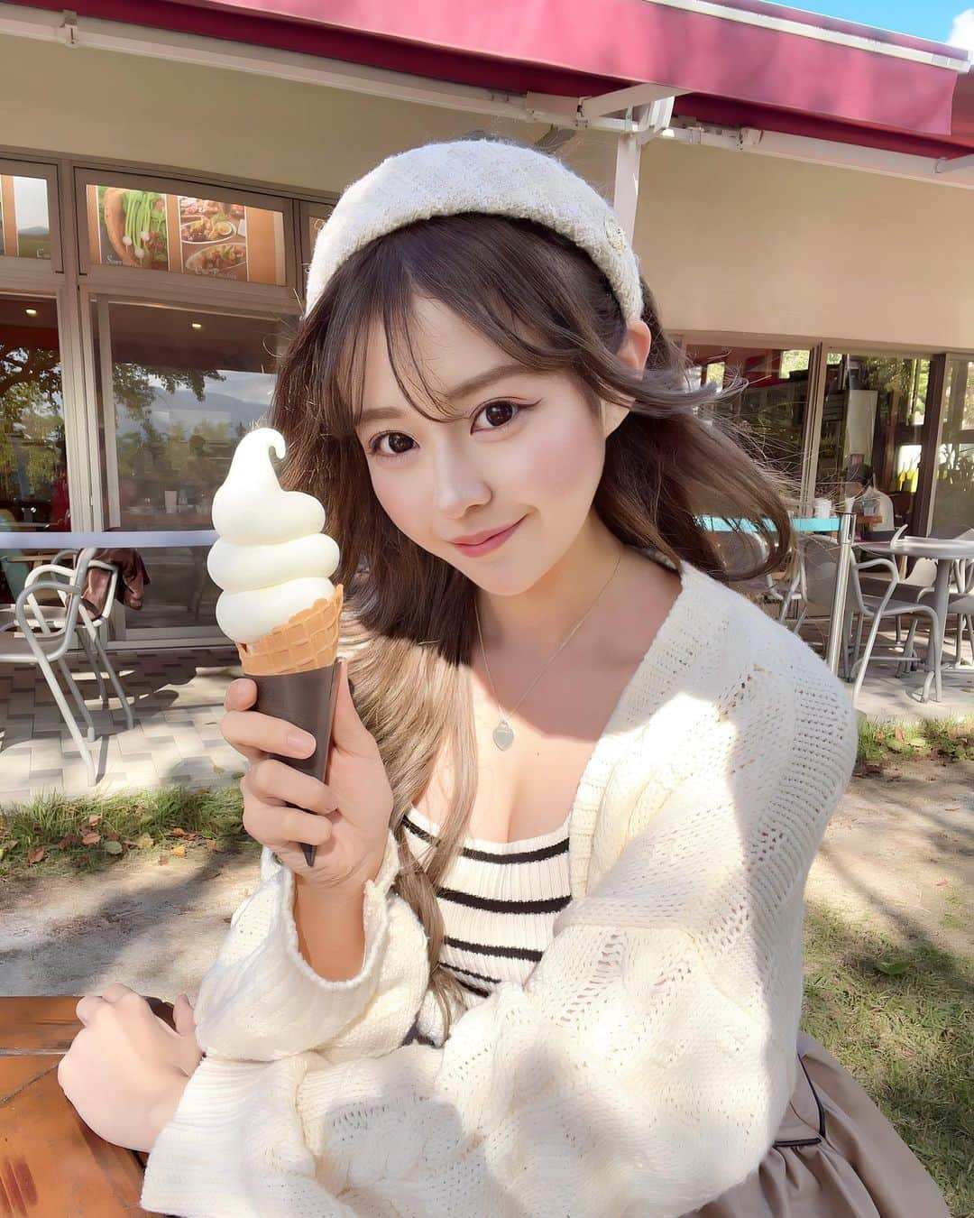 雨宮由乙花のインスタグラム：「みんな今日なにしてたのーん‪🍦‬🤍」