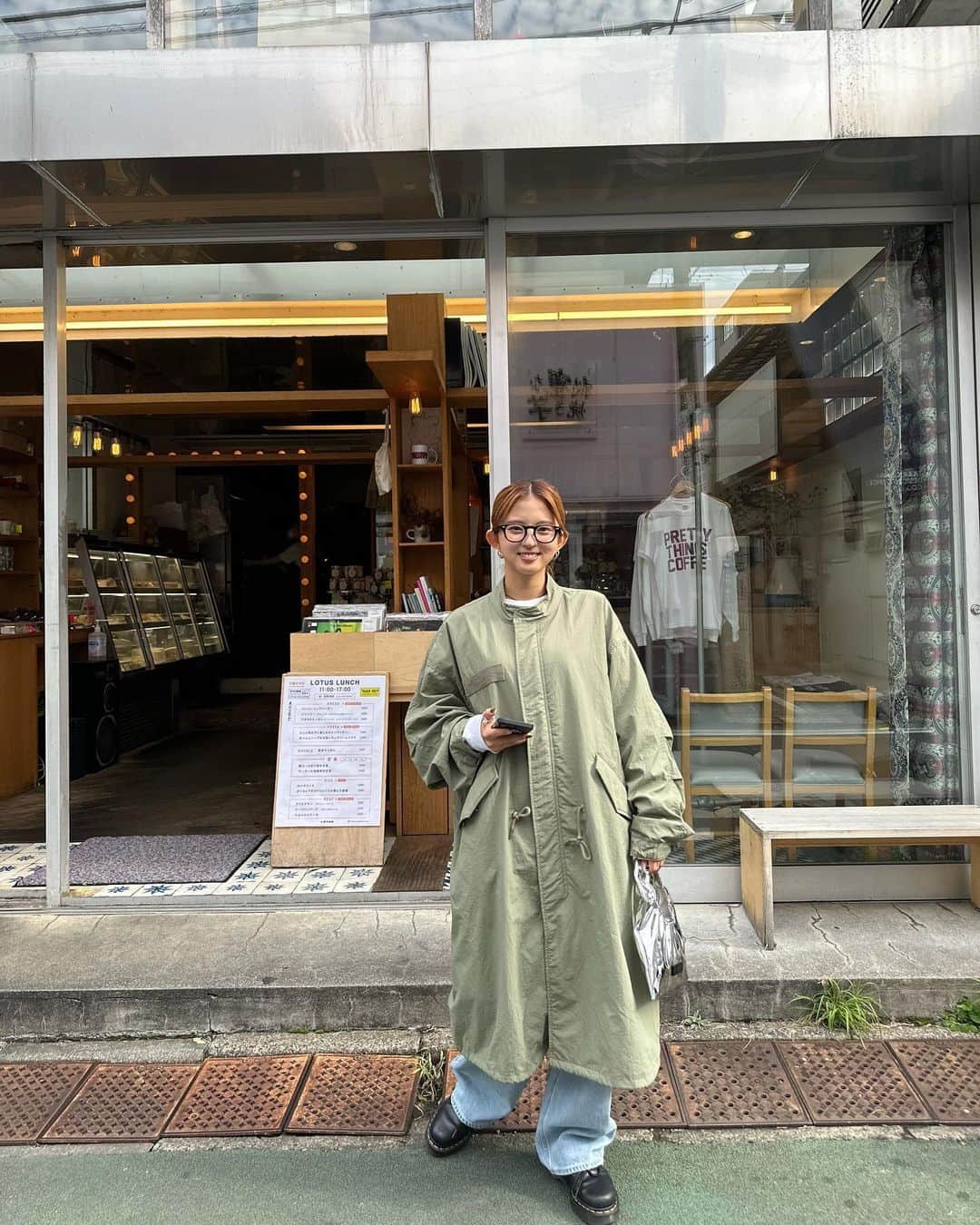 鈴本美愉さんのインスタグラム写真 - (鈴本美愉Instagram)「@muleau_official  Muléau 23 Autumn Collection Vol.3 販売スタートしました🥳  今回のアイテムは全て男性の方もお使いいただけます✨ こちらのコートもユニセックスで、ウエスト部分と裾部分に紐がついていていろんなシルエットが楽しめるアイテムです🙌 もう一色はBlack🐈‍⬛ この機会にぜひ🩶」10月11日 19時00分 - suzumotomiyu125