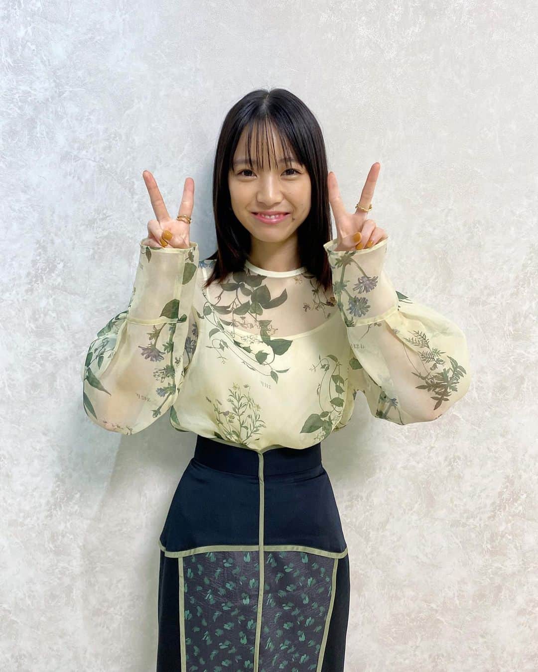 中井友望さんのインスタグラム写真 - (中井友望Instagram)「こちら、ぜひ。^ - ^ webで公開中の記事もたくさんです。🪐  09月26日発売　bltgraph. 09月26日発売　TVstation 10月  1日発売　J Movie Magazine 10月  5日発行　DOKUSOマガジン 10月  5日発売　月刊少年チャンピオン 10月  6日発売　BOMB 10月12日発売　プラスアクト 10月13日発売　ピクトアップ」10月11日 19時33分 - youwang16