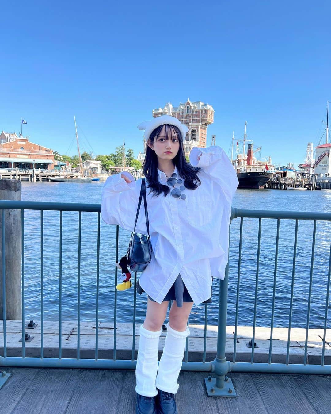 のインスタグラム：「大好きな場所〜☝️  この後サングラス無くして帽子もゆかちゃん家に忘れてきました(^^;;」