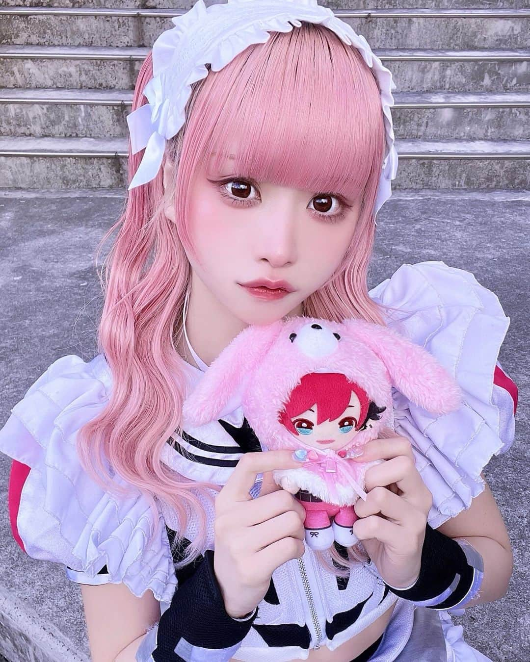 いちのインスタグラム：「推しくん産まれてくれてありがと🐶 これからもいちばん好き~♡  #idol #cosplay #japanesegirl #girl #selfie #instagood #hightone #pinkhair #twintails #アイドル #派手髪」