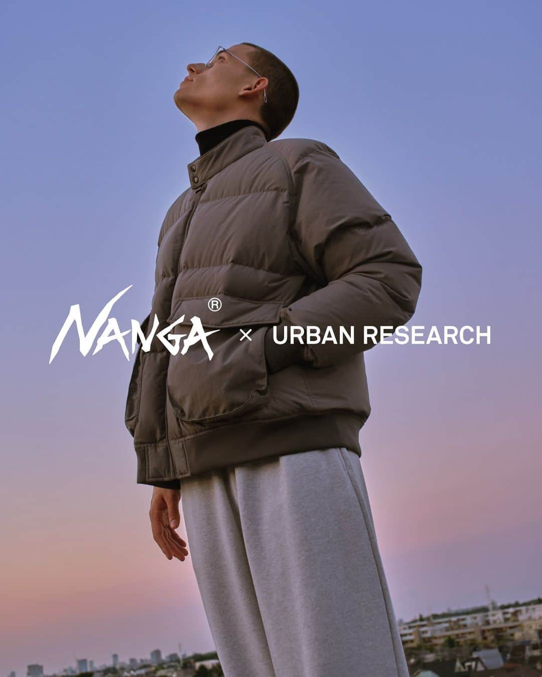 のインスタグラム：「ㅤㅤㅤㅤㅤㅤㅤㅤㅤㅤㅤㅤ　　 2023 AUTUMN/WINTER NANGA × URBAN RESEARCH  「都会特化型ファンクショナルダウンシリーズ」 ＿＿＿＿＿＿＿＿＿＿＿＿ ㅤㅤㅤㅤㅤㅤㅤㅤㅤㅤㅤㅤ　　 ・AURORA 3layer downblouson ¥39,600(税込) ・NoCollar Down Blouson ¥28,600(税込) ・Down Jacket ¥52,800(税込) ※11月上旬発売予定 ＿＿＿＿＿＿＿＿＿＿＿＿ ㅤㅤㅤㅤㅤㅤㅤㅤㅤㅤㅤㅤ　　 2010年より10年以上にわたりコラボレーションを行っている、国産シェラフ・メーカー「NANGA」との毎年ご好評のダウンブルゾンを今年もリリース。  今回は定番のダウンブルゾンに加え、化学素材メーカー・小松マテーレのファブリックを使用した新型のダウンジャケットと、ノーカラーブルゾンの2型も新たに登場。 ＿＿＿＿＿＿＿＿＿＿＿＿ ㅤㅤㅤㅤㅤㅤㅤㅤㅤㅤㅤㅤ　　 #urbanresearch #urbanresearch_men  #nanga #アーバンリサーチ  #ナンガ」