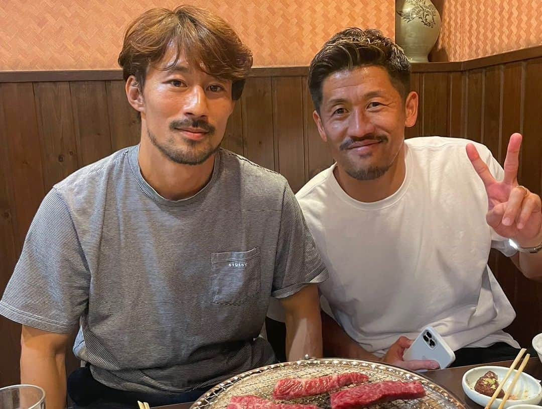 新井章太さんのインスタグラム写真 - (新井章太Instagram)「家長会🧔🏽‍♂️🧔🏽‍♂️🧔‍♂️👦  アッくんごっさんでした🙏  #家長昭博 #新井章太 #阿部浩之 #登里享平」10月11日 21時14分 - shotarai30