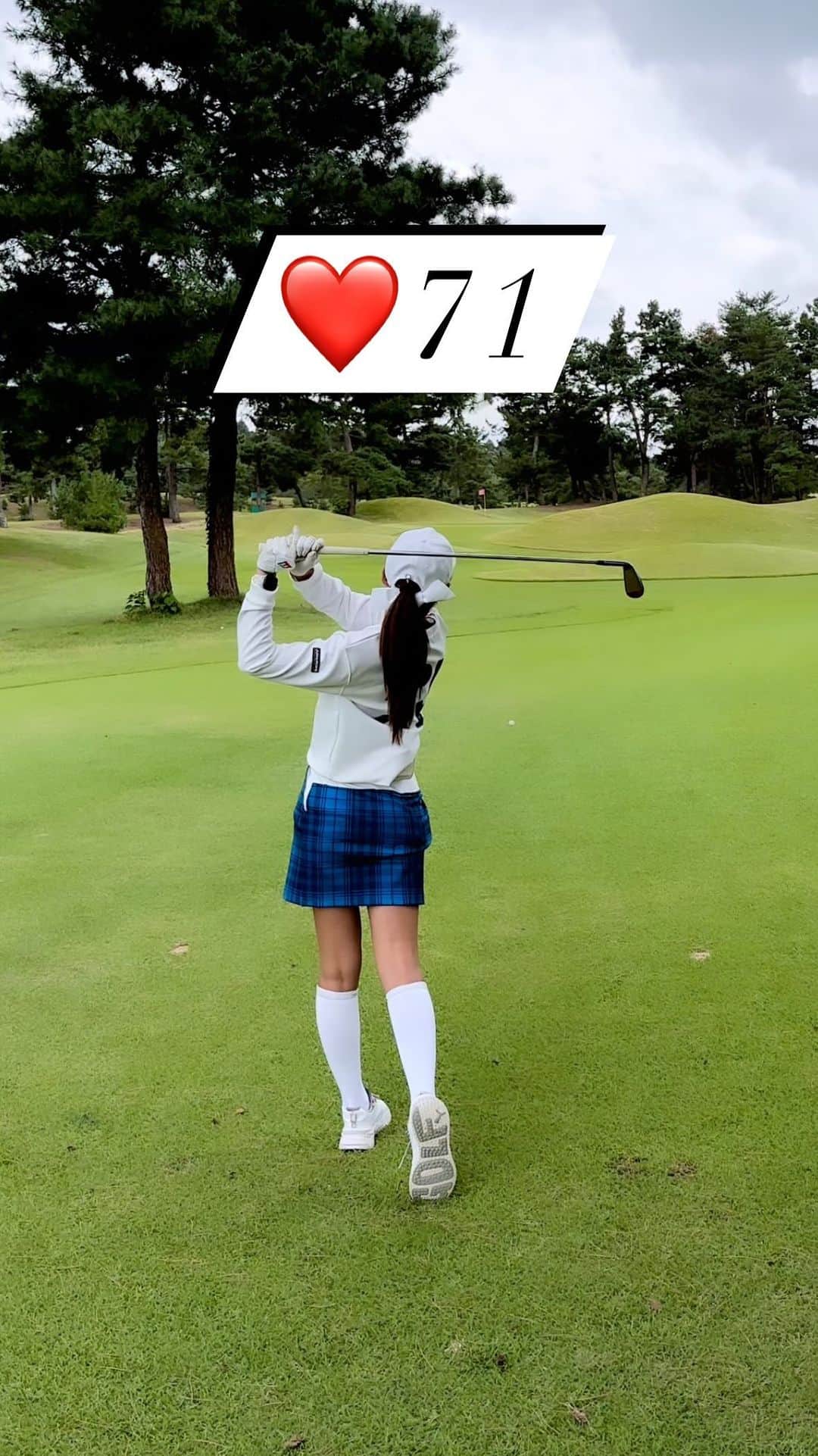 のインスタグラム：「ベスト更新しました❤️ ついにアンダーの世界へ、、  🔴71  目標だったパープレー  ウェア @junandrope  size：S  #PR #元内ゆう #おはゆう#おはゆうチャンネル #ガチゴルフ女子 #ゴルフ女子 #ゴルフバカ #ゴルフスクール #ゴルフウェア #ゴルフ女子コーデ #ゴルフスイング #ロマロ #ロマロのアイアン #RomaRo #アンカー #ankaa #ankaashaft #ジュンロペコーデ #ジュンアンドロペ #ジュンロペ #junandrope」
