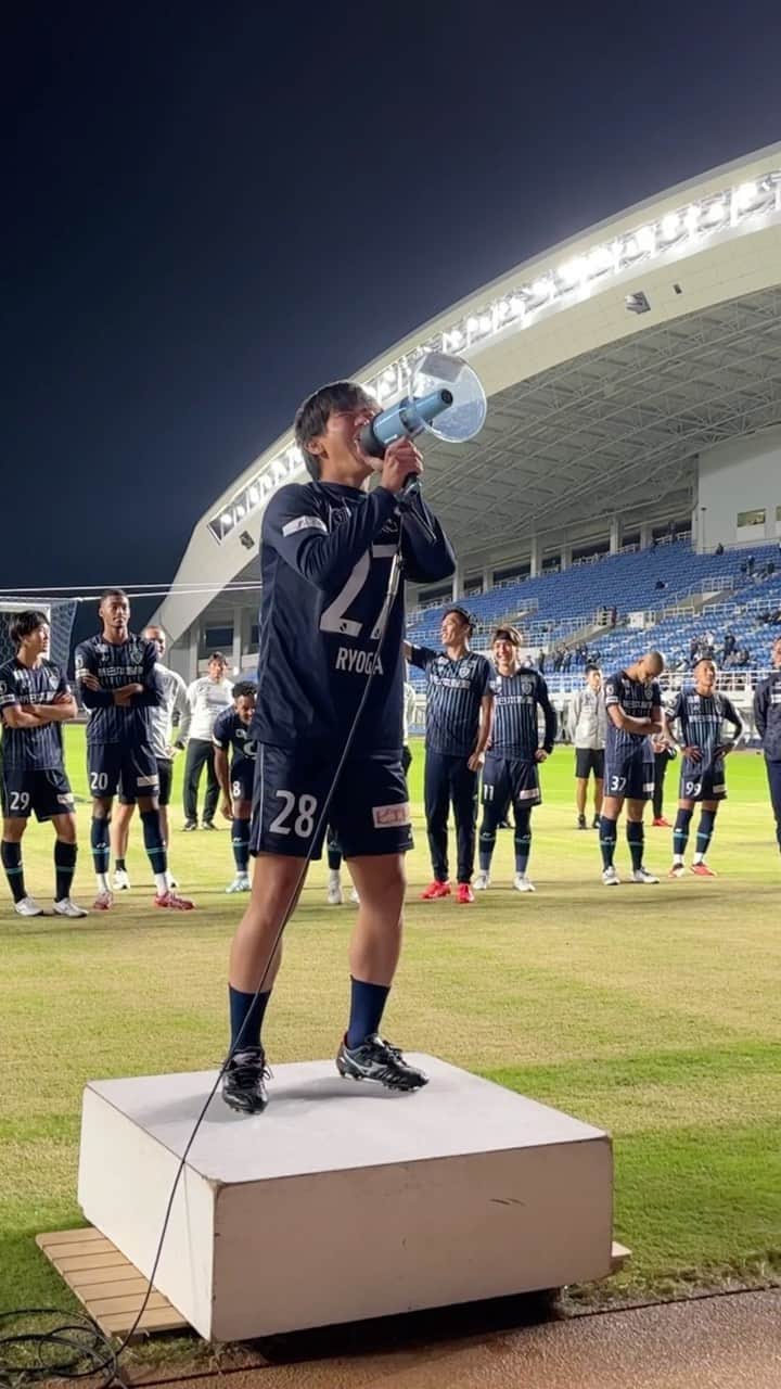 アビスパ福岡のインスタグラム：「最後まで熱い熱い応援ありがとうございました🔥  次は10/15 #豊田スタジアム で 選手の後押しをお願いします🙌🏻🙌🏻  🏆2023JリーグYBCルヴァンカッププライムステージ準決勝第1戦🏆 #アビスパ福岡 1-0 #名古屋グランパス  #avispa #アビスパ福岡 #J1 #jleague」